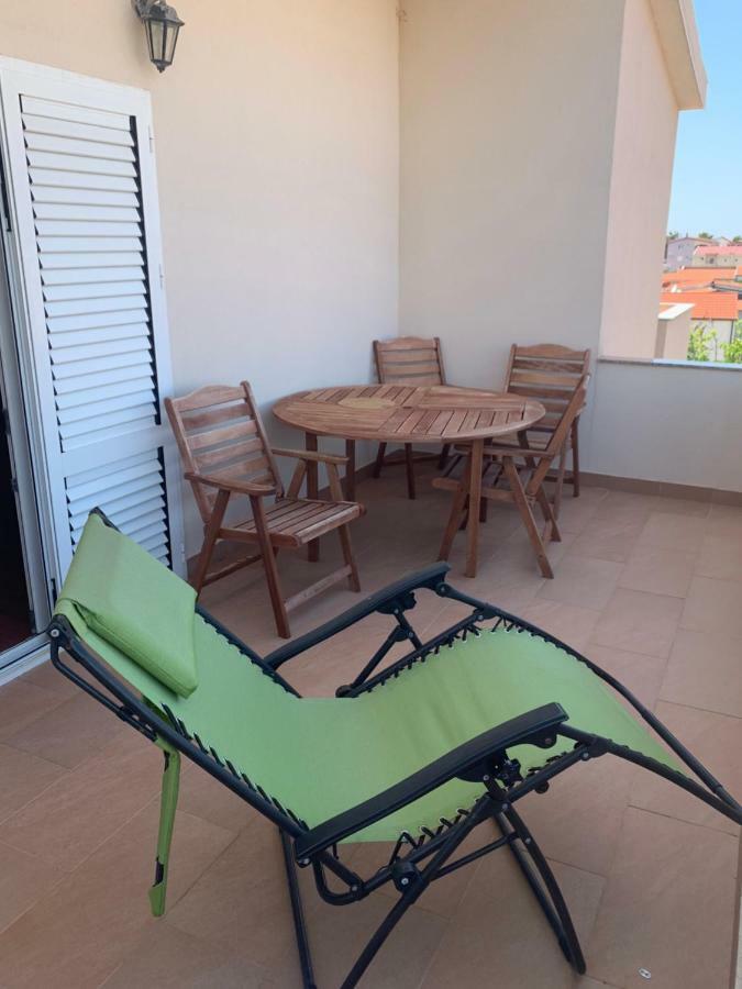 Danijel Appartamento Vir Esterno foto